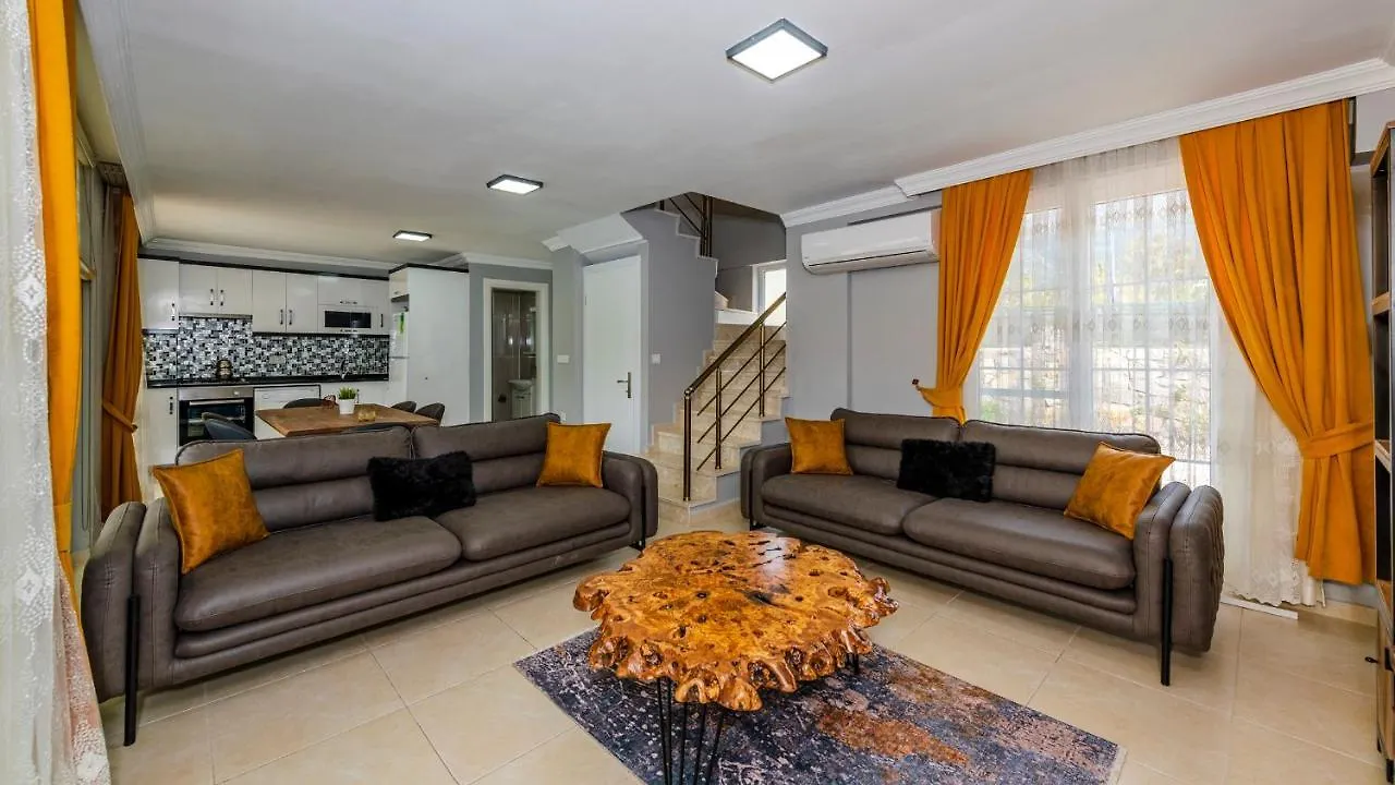 Blue - 4 Bedroom Holiday Villa In Hisaroenue Oludeniz Turecko