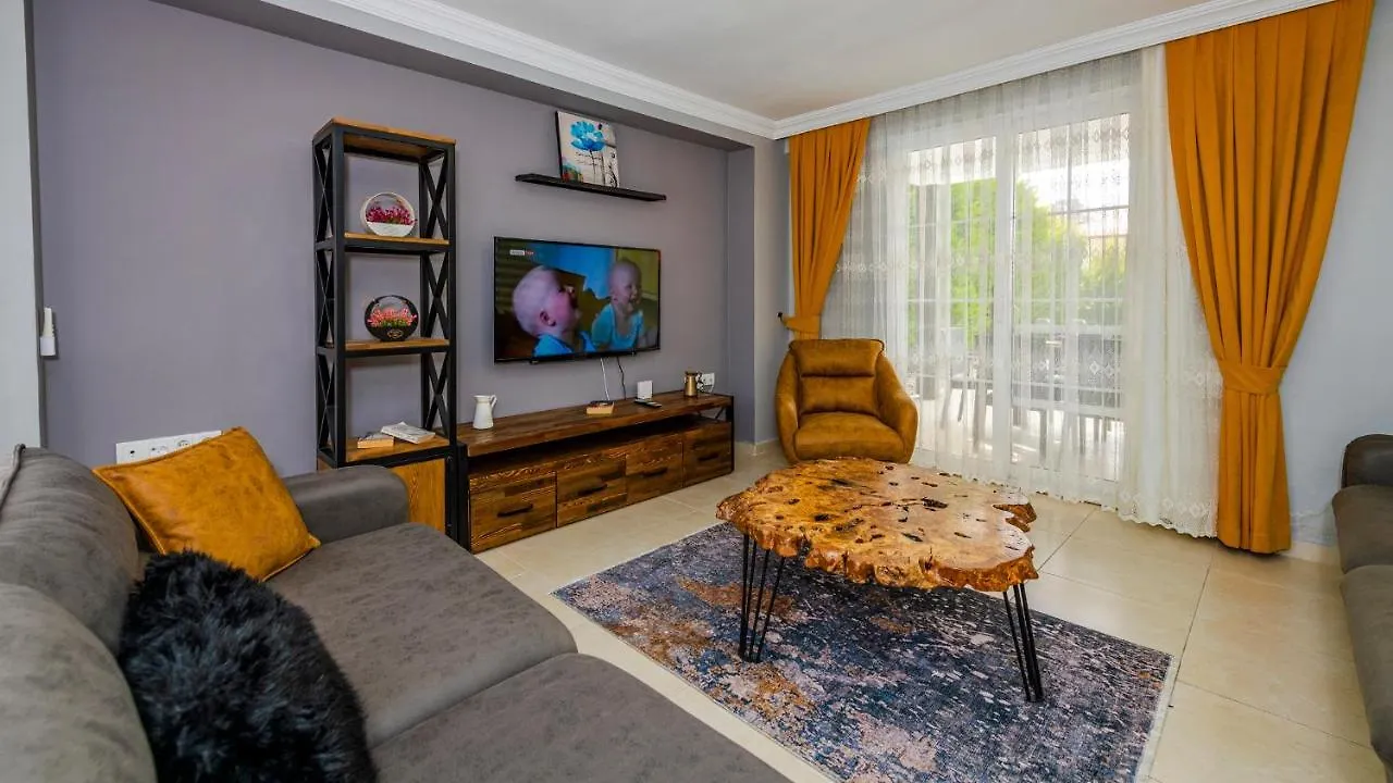 Blue - 4 Bedroom Holiday Villa In Hisaroenue Oludeniz