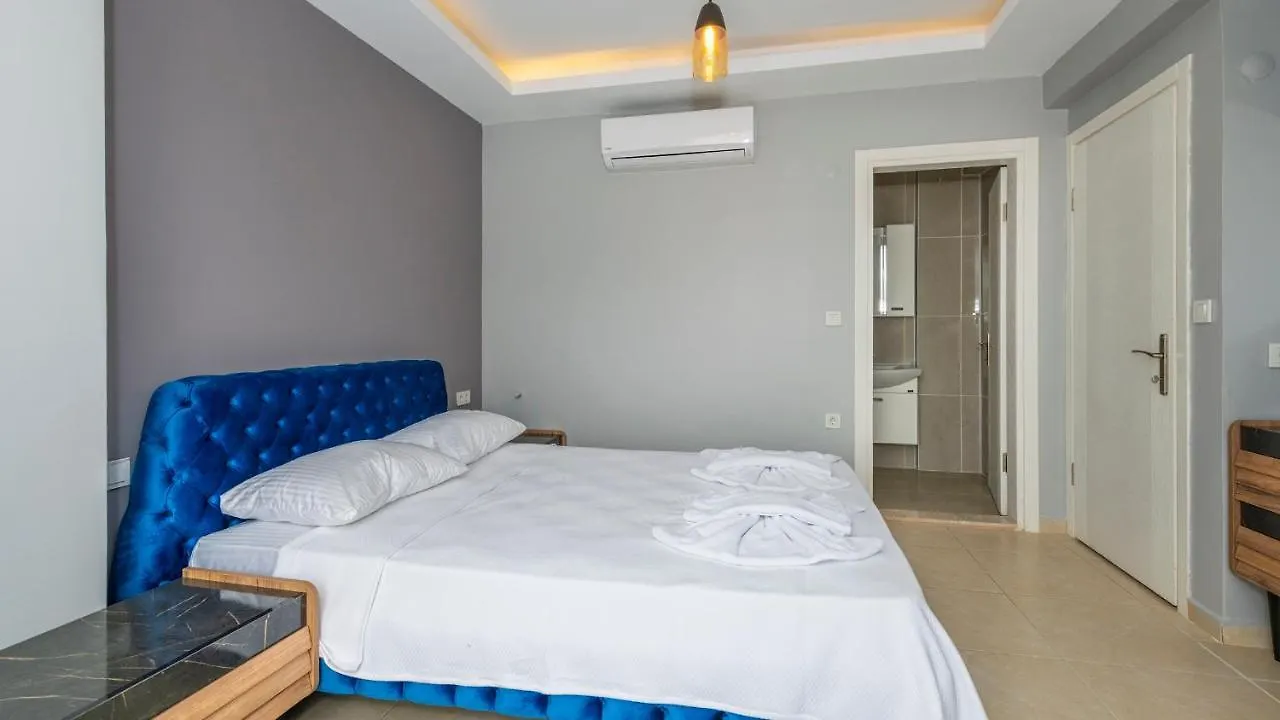 Blue - 4 Bedroom Holiday Villa In Hisaroenue Oludeniz Turkey